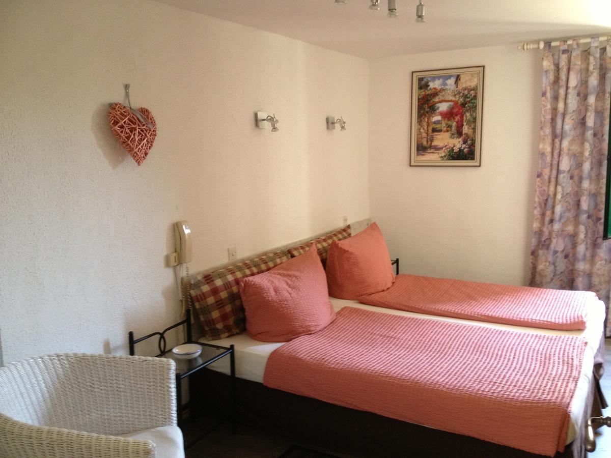 Hostellerie Aspremont Habitación foto